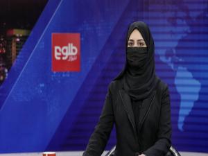 Afganistan'da kadın spikerlere yüzlerini örtecek