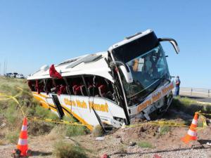 Aksarayda korkutan kazada 44 yaralı