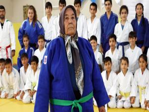 Ayten Nine judocu oldu
