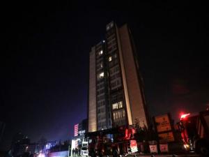 Bağcılar'da otelde yangın paniği