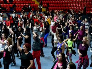 Başkentli kadınlardan ''Kadına şiddete hayır'' dansı