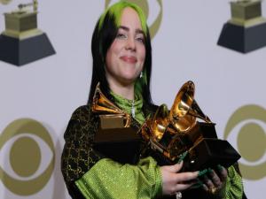 Billy Eilish Grammy Ödüllerine damgasını vurdu