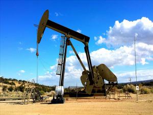 Brent petrol en düşük seviyeye indi