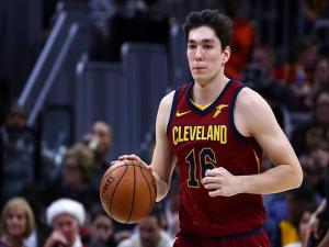 Cedi Osman'dan Elazığ ve Malatya'ya anlamlı destek 