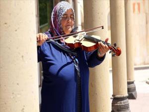 Çocukluk hayalini 60 yaşında gerçekleştirdi