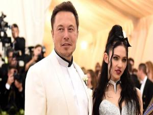 Elon Musk oğluna X Æ A-12 adını koydu