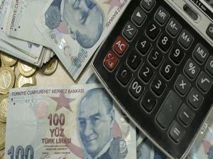 Emeklinin Bayram ikramiyesi 7-11 Nisan'da ödenecek