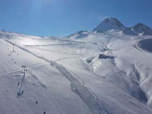 Erciyes'te çığ düştü