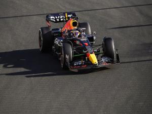 Formula 1 Suudi Arabistan GP'de kazanan Verstappen oldu