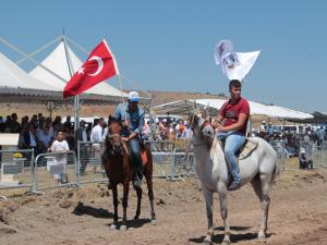 Frig Vadileri Rahvan At Yarışları Yapıldı