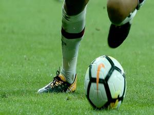 Futbolda 4. oyuncu değişikliğine izin çıktı