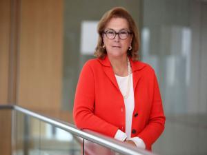 Güler Sabancı'ya Büyük Ödül