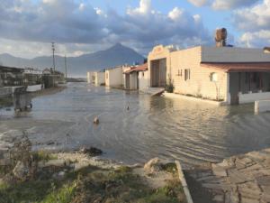 Hatay'da deniz taştı
