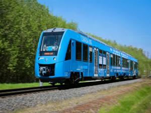 Hidrojen enerjili tren 'Coradia iLint' hizmete girdi