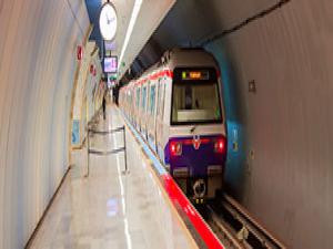 İstanbul'da metro seferleri 02.00'ye kadar uzatıldı