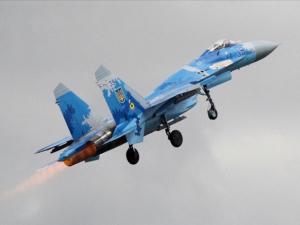 Karadenizde Rus Su-27 savaş uçağı düştü