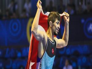 Kerem Kamal 5. kez Avrupa şampiyonu oldu