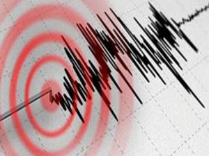 Manisada şiddetli deprem