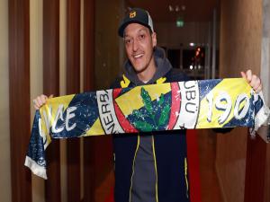 Mesut Özil Fenerbahçe'de