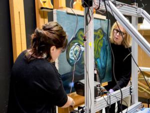 Picasso tablosunun altında başka bir resim varmış