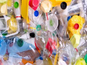 Plastik yiyen enzim sentezlendi