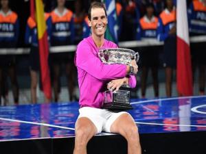 Rafael Nadal Avustralya'da tarih yazdı