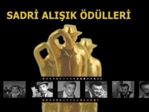 Sadri Alışık Tiyatro Ödülleri Verildi