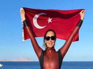 Şahika Ercümen dünya rekoru kırdı