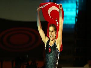 Yasemin Adar 3. kez Avrupa şampiyonu