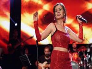 Yıldız Tilbe, aşı olmadığını açıkladı