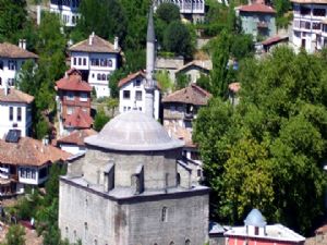 İmam, tatile giderken camiyi kapattı