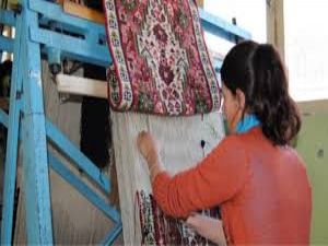 Batman'da Zihinsel Engelliler Kilim Dokuyor