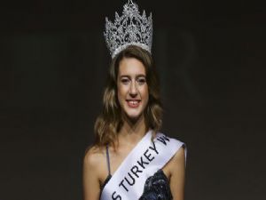 Türkiye güzeli seçilen Itır Esen'in tacı geri alındı