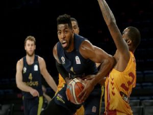 Fenerbahçe'den Galatasaray'a büyük fark