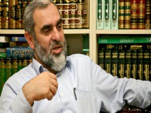 KADIN DÖVÜLEBİLİR' MİŞ