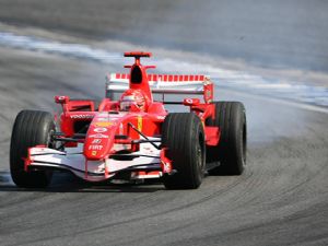 Schumacher'in aracı rekor fiyata satıldı
