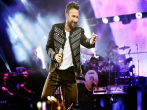 Hastane refakatçisi Tarkan oldu