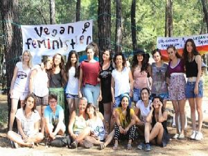 AKKUYU'DA VEGAN FEMİNİST KAMP