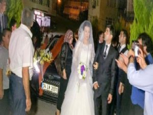 GİRESUN'A JAPONYA'DAN GELİN GELDİ