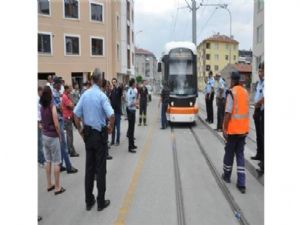 ESKİŞEHİR'DE TRAMVAY KAZASI