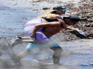 HEIDI KLUM GENÇ SEVGİLİSİYLE TATİLDE
