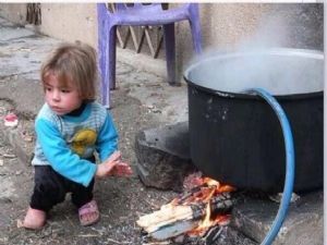 Üşüyen çocuklara sevindirmek ister misiniz?