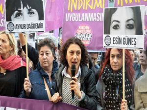 ŞİDDET'E AŞIRI SEVGİ İNDİRİMİ UYGULANMASIN