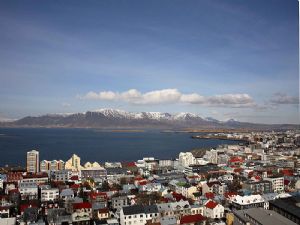 İZLANDALILAR SÜMER DİNİNE GEÇİYOR