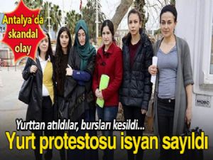 YEMEKLERİ PROTESTO ETTİLER YURTTAN ATILDILAR